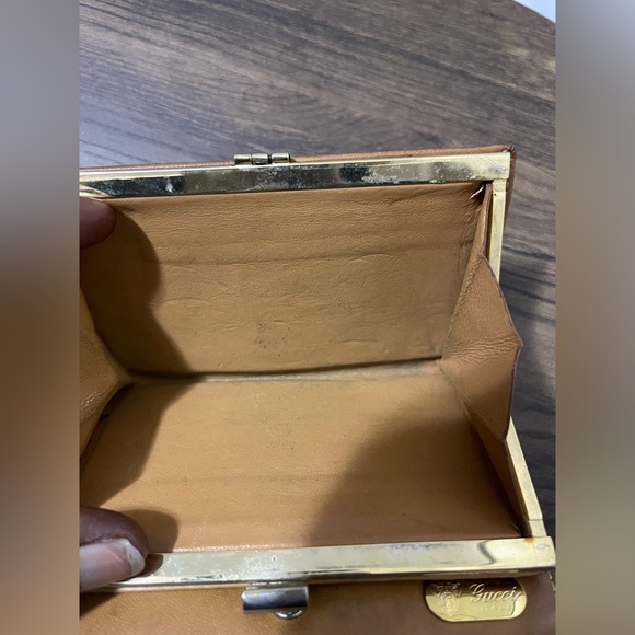 Vintage Gucci billfold wallet - Picture 7 of 10